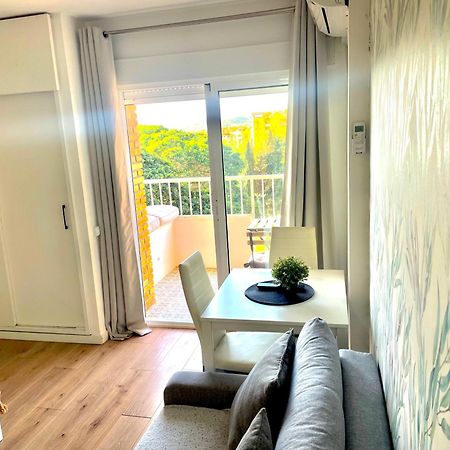 Luxury Suites Sunset Beach เบนัลมาเดนา ภายนอก รูปภาพ