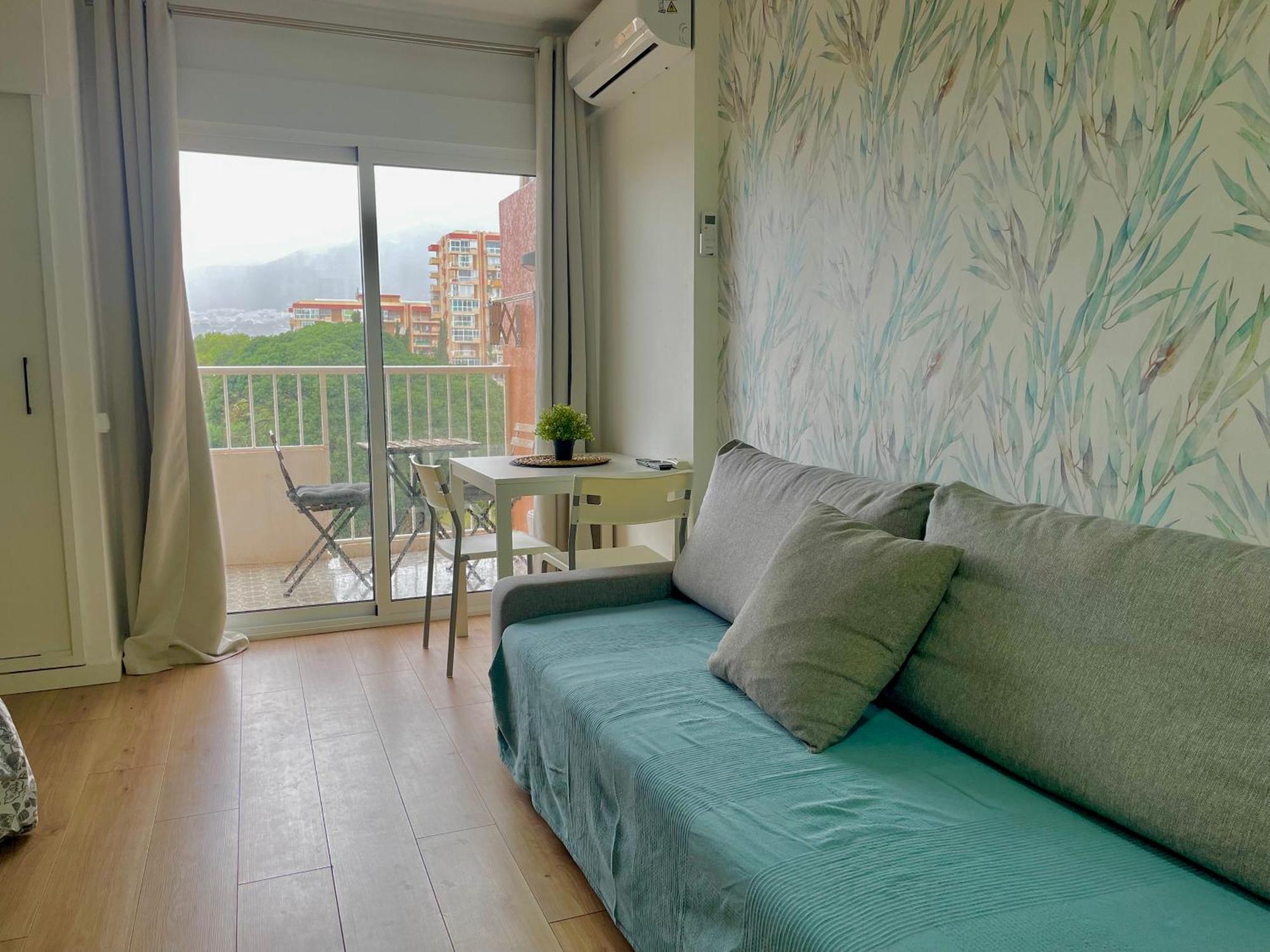 Luxury Suites Sunset Beach เบนัลมาเดนา ภายนอก รูปภาพ